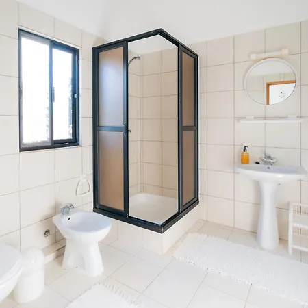 Quinta Do Vale Sunrise Garden Апартаменты Сан-Бартоломеу-де-Мессинеш